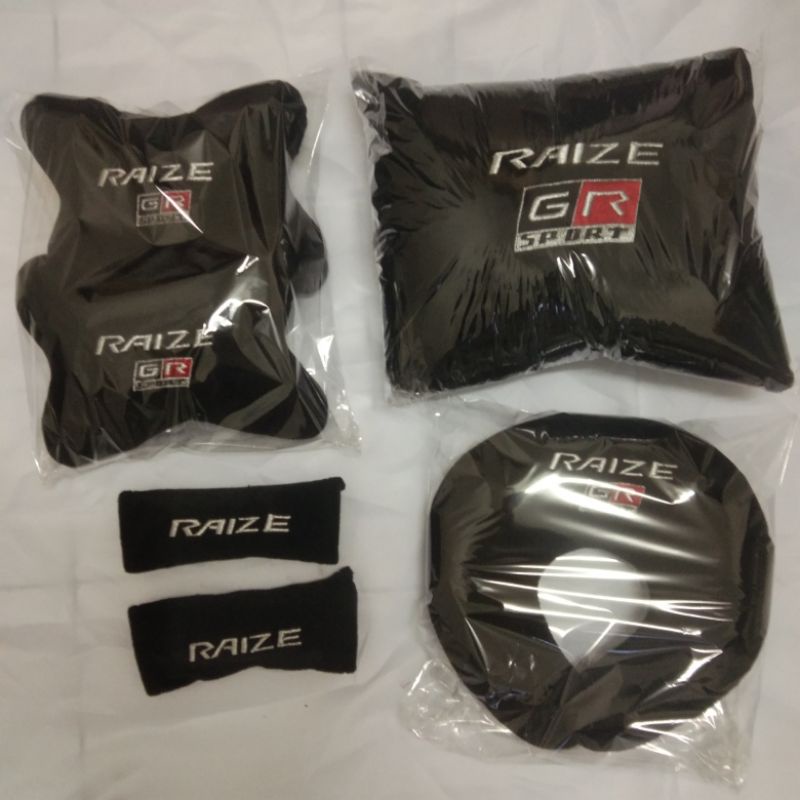 aksesoris interior bantal mobil raize gr sport