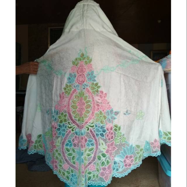 Mukena Bordir Eksklusif (Bordir Padang Asli)