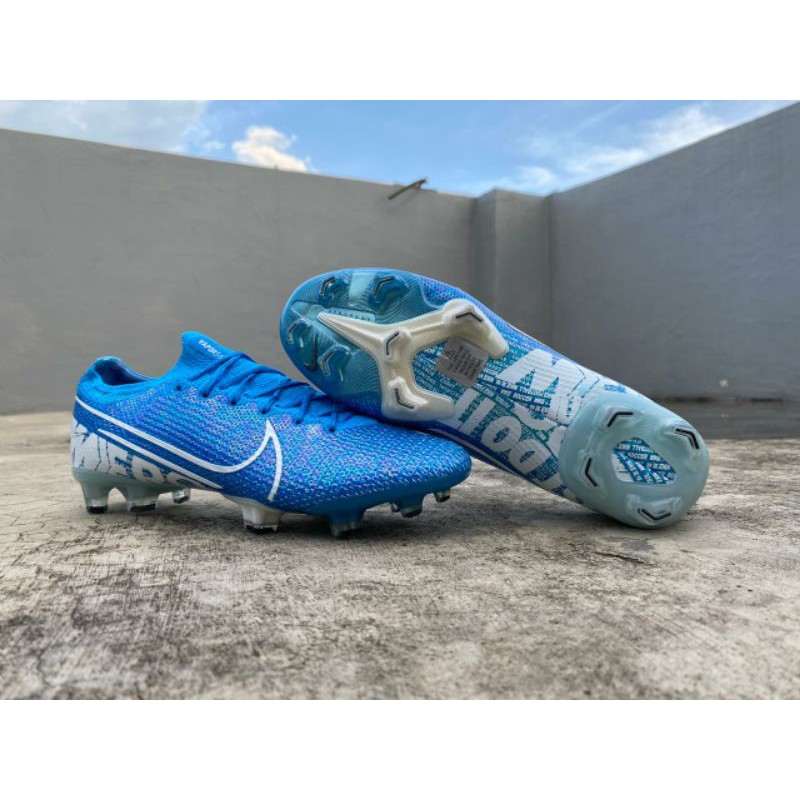 sepatu bola nike mercurial vapor