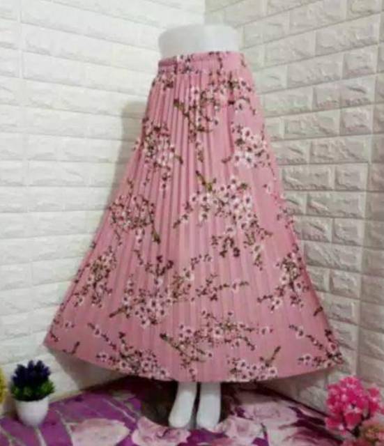 Rok Plisket Import Motif Bunga Sakura Premium