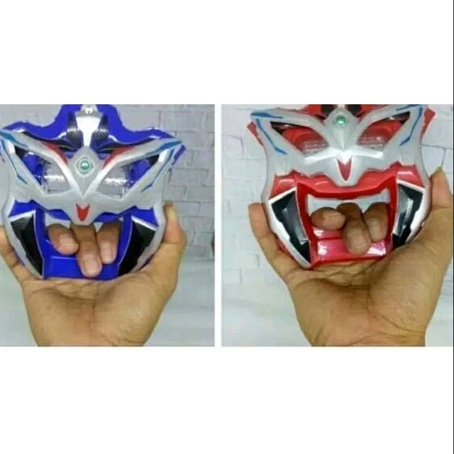 MAINAN ALAT BERUBAH JADI ULTRAMAN