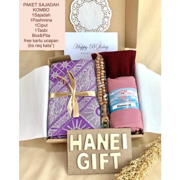 HAMPERS KADO GIFT BOX HADIAH SAJADAH HIJAB PASHMINA CERUTY KERUDUNG JILBAB ULANG TAHUN BIRTHDAY PACAR WISUDA GRADUATION PERNIKAHAN WEDDING ANNIVERSARY LEBARAN