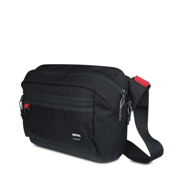 Tas Selempang Bodypack Invarius - Black