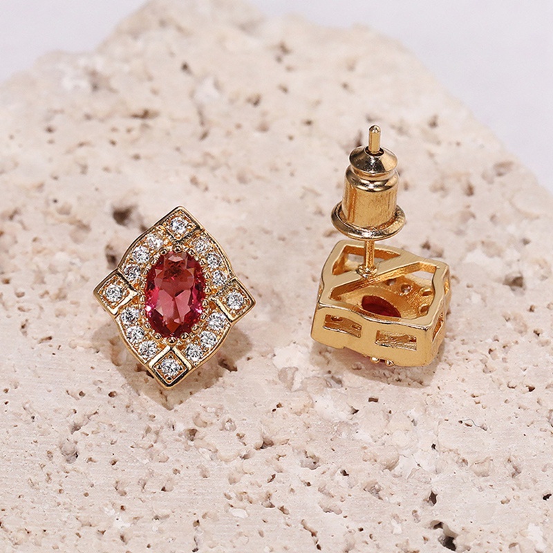 Anting Stud Cubic Zirconia Warna Merah Gaya Vintage Untuk Wanita