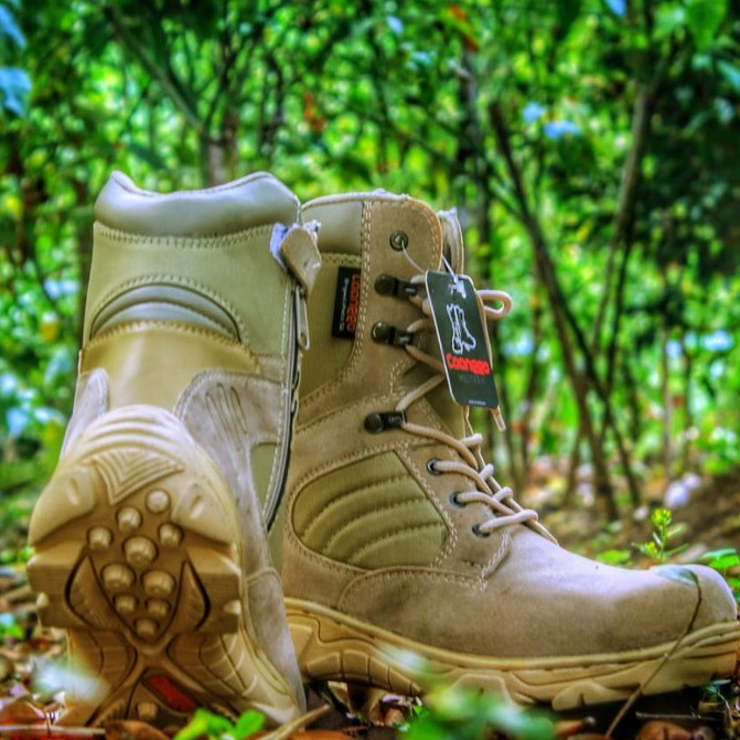 SEPATU BOOTS SAFETY DLTA PRIA 8INCI