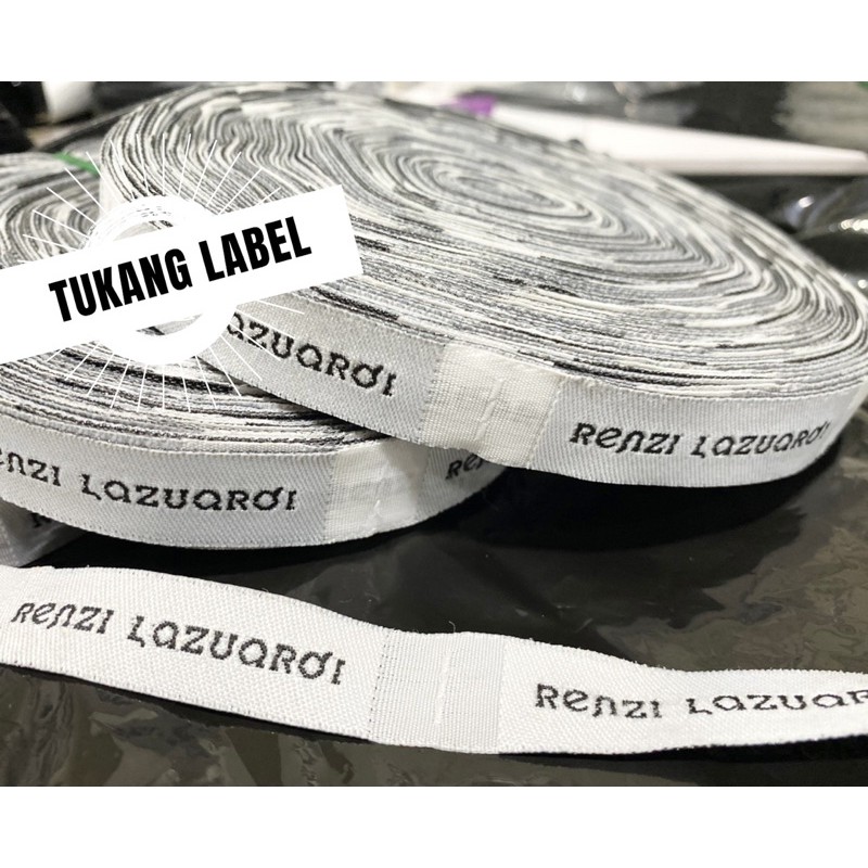 LABEL WOVEN/DAMASK/BORDIR/ LABEL MERK UNTUK HIJAB/BAJU/SEJADAH (MINIM 500 LUSIN)