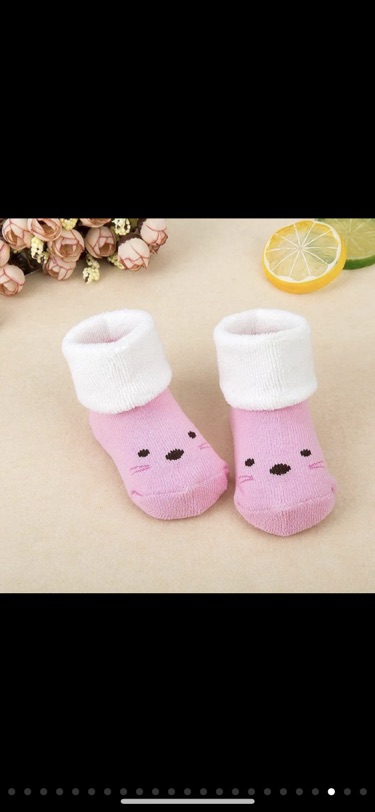 Kaos kaki bayi anak / sepatu prewalker bayi anak anti selip