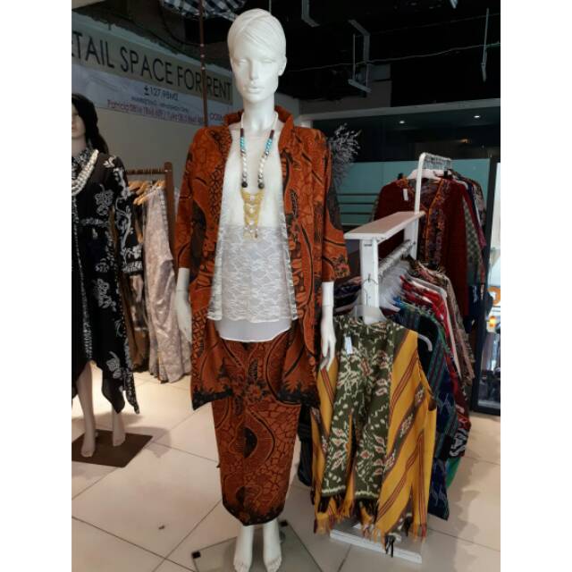 Batik hardi /batik wanita /setelan batik /batik modern /batik kondangan