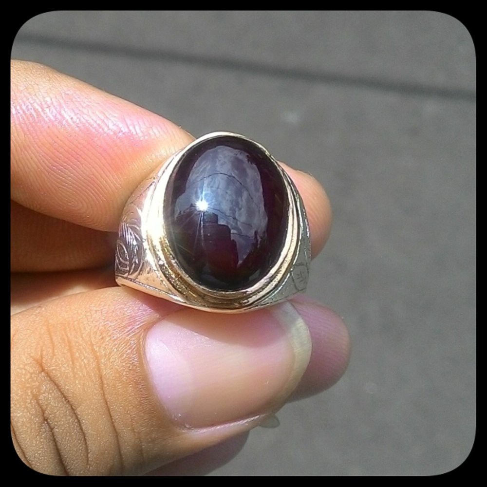 NATURAL RED GARNET SUPER