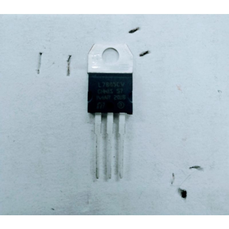 IC7805 Regulator