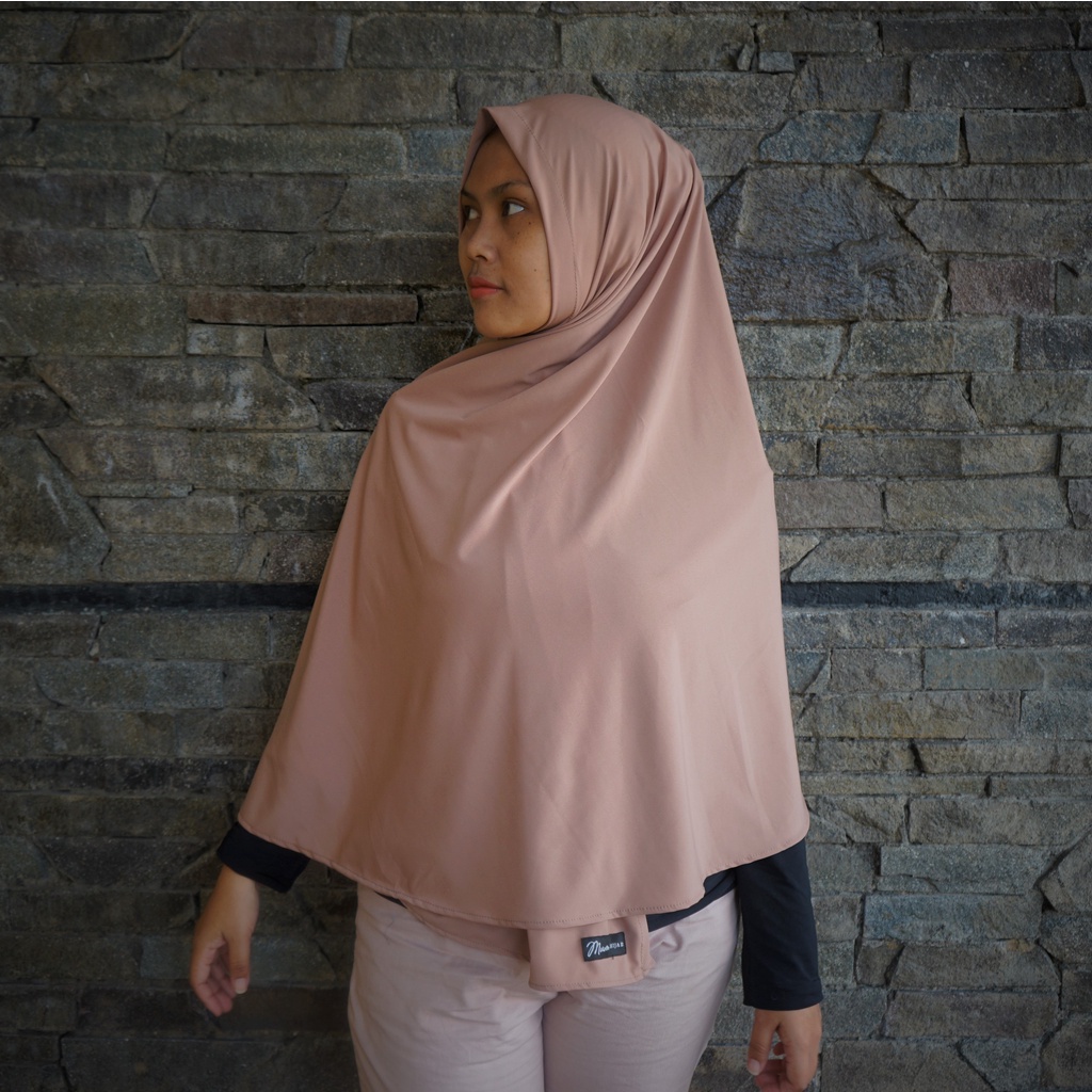 Mum Hijab Jilbab Instan Jersey Hanum 3 in 1 Mumhijab  / Hijab jersey / Pashmina jersey-Choco