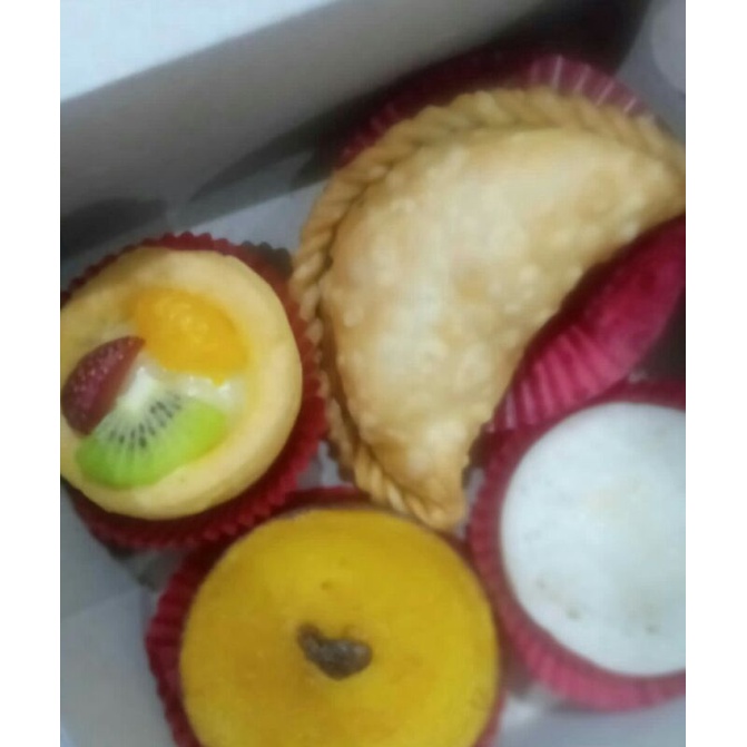 

pastelmazayacake(areasurabaya)