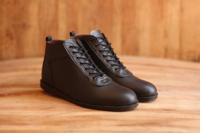 SEPATU BOOTS MURAH CEVANY SEMPITERNAL BRODO