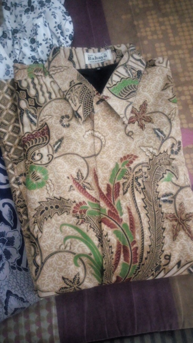 Peksi Luhur Kemeja Batik Pria Lapis Furing Katun Primisima Batik Cabut Batik Solo Batik Pria Modern