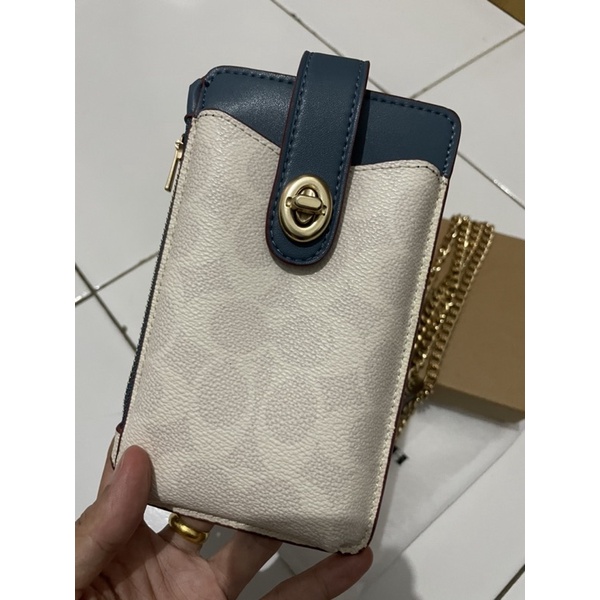 preloved coach phone bag