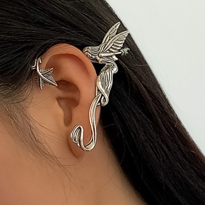 Fancyqube 1pc Anting Klip Telinga Tanpa Tindik Warna Silver Gaya Punk Untuk Wanita