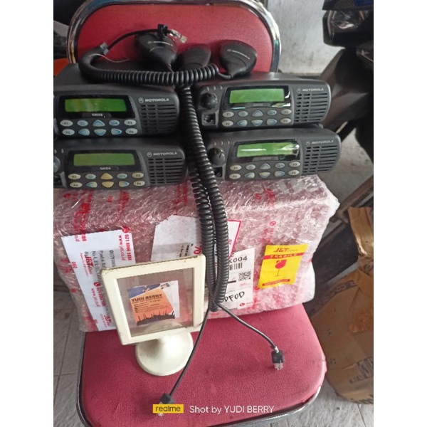 Rig Motorola Gm338 Frekuensi Uhf versi 45watt Gm338 Uhf