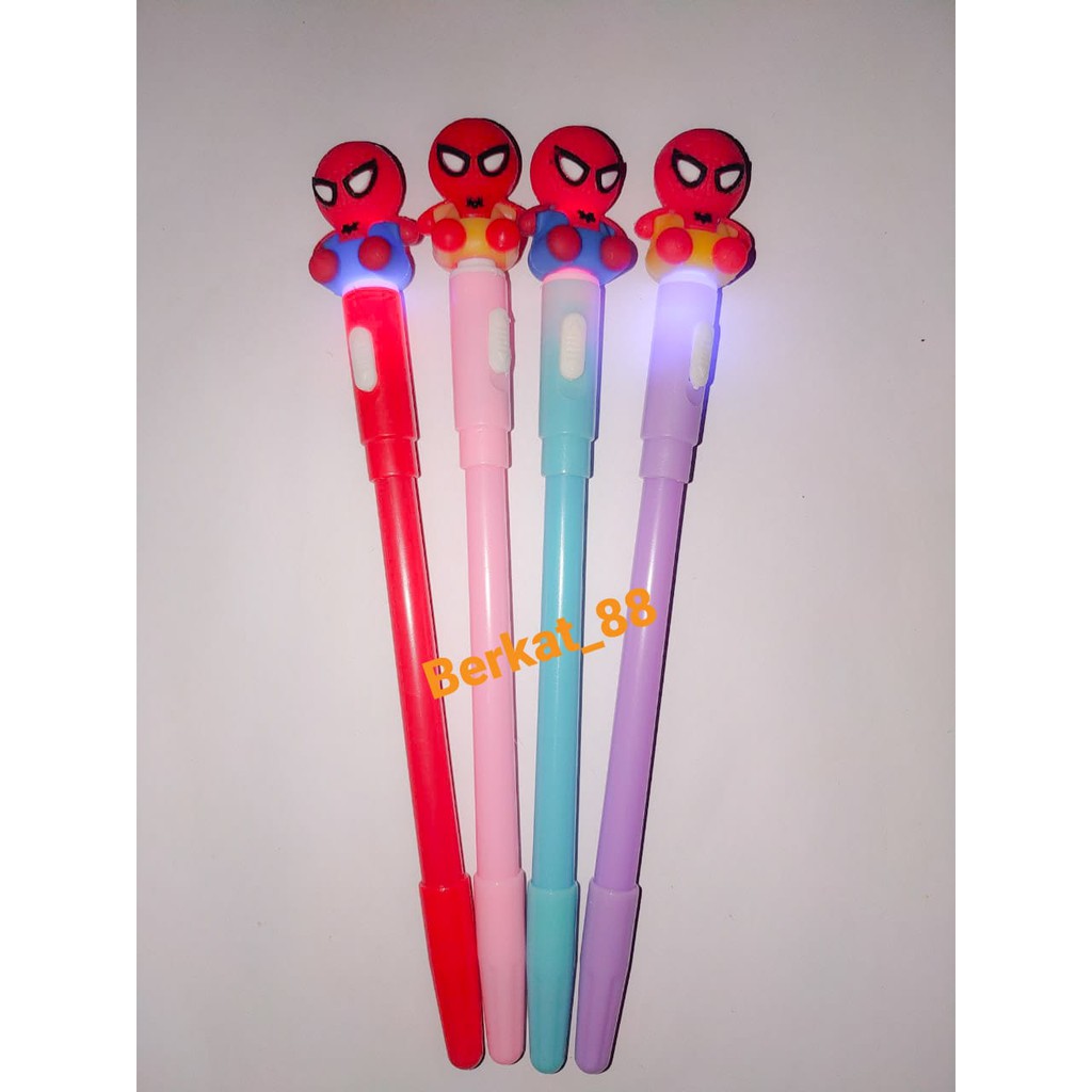 

Pulpen Gel Model Karakter Lampu Warna - Warni Spiderman