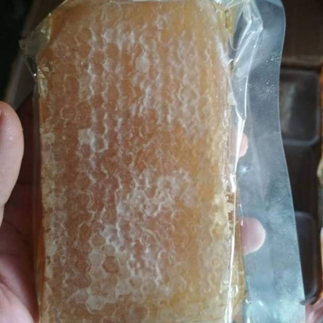 

SARANG MADU MURNI ASLI MELIFERA (250 GRAM)