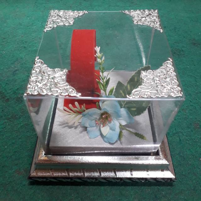 Frame kotak seserahan hantaran perhiasan gelang tutup akrilik
