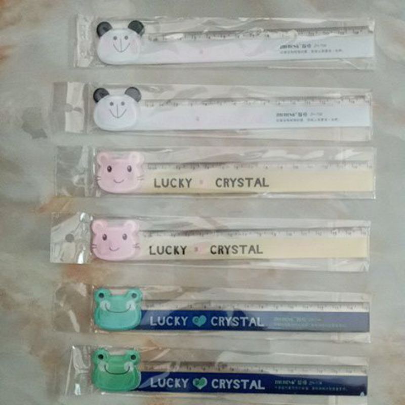

Penggaris Karakter 15 Cm