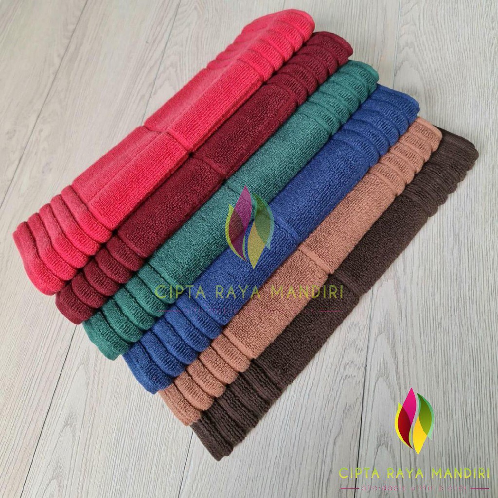 Keset Kaki Handuk Hotel Invicta 40x60 Polos Tebal Serap Air