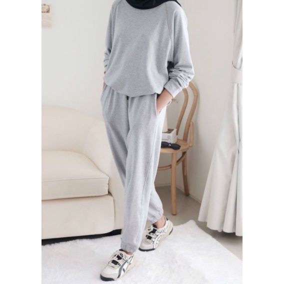 TRAINING SET BY HIJAB NUETA (Mba Mey)