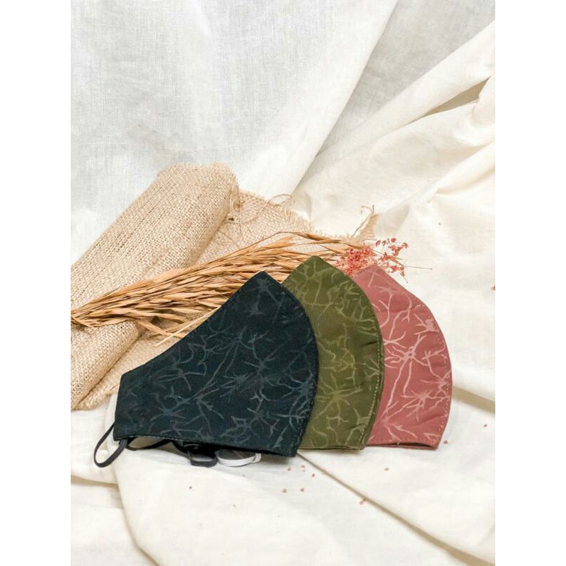 (isi 3 pcs) Masker Kain Satin Abstrak Garis Fashion Cowok Cewek Keren 3 Lapis Earloop