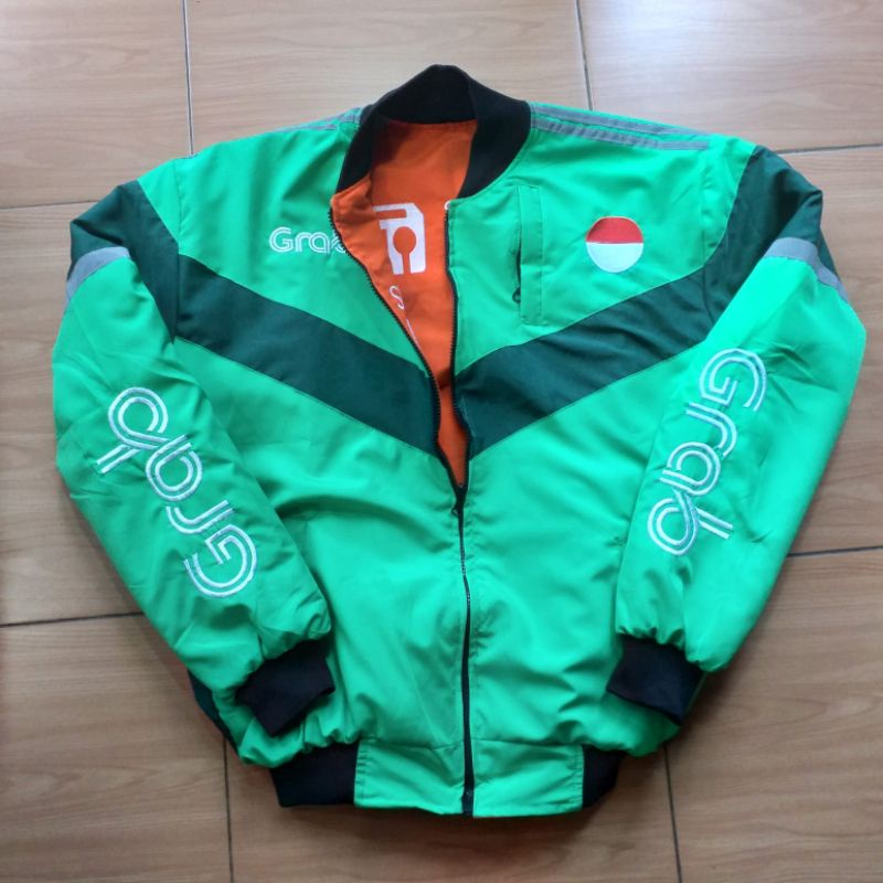jaket bomber ojol bolak balik