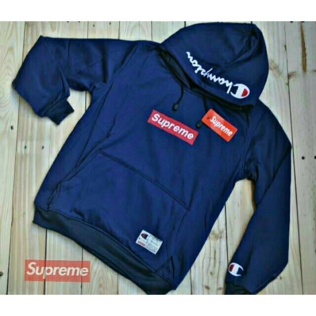 Sweater hoodie supreme champion