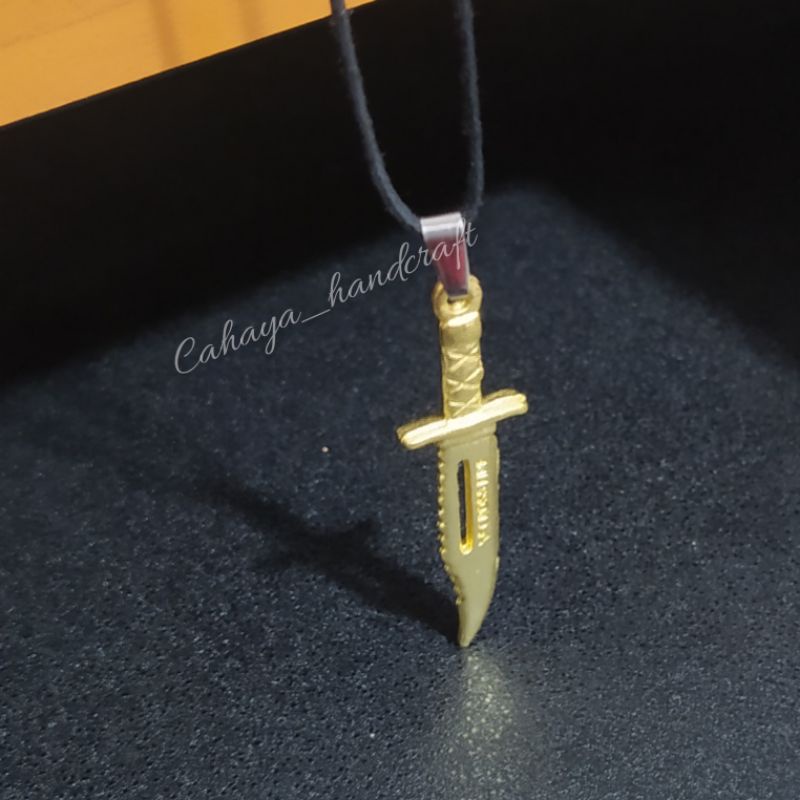 Kalung Liontin Bayonet Gold Silver