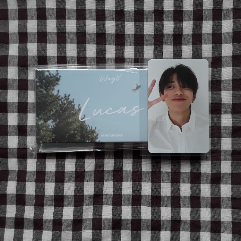 PC Lucas Flipbook Holiday Set