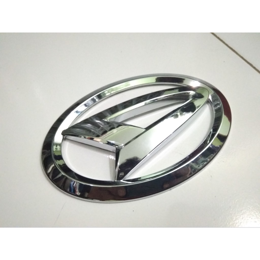 Emblem Lambang DAIHATSU CHROME Depan SIGRA Logo Depan Daihatsu Pengganti Emblem Sigra Front