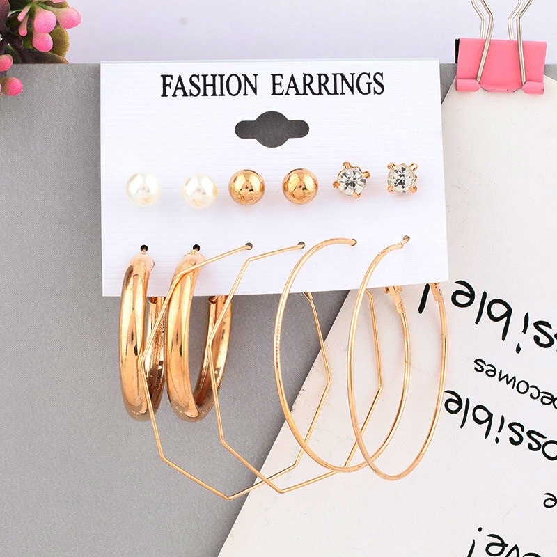 Perhiasan Anting Kode A6