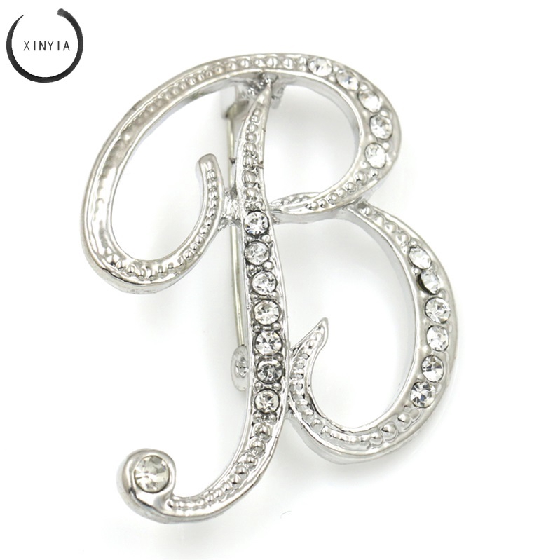 26 Huruf Zinc Alloy Crystal Clear Rhinestone Bros Pins untuk Wanita di Warna Silver Disepuh