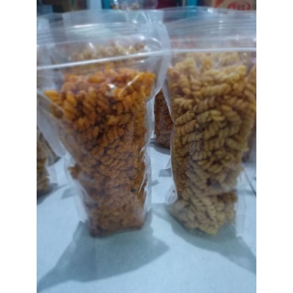 

makaroni spiral pedas