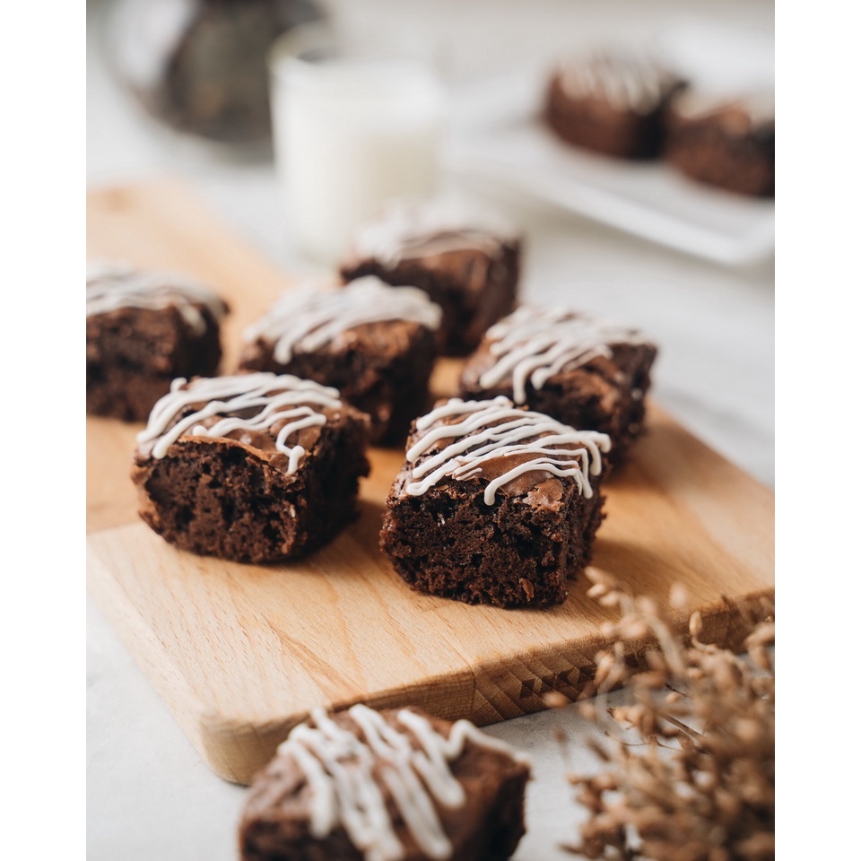 

Brownies Panggang Isi 6 Pcs Oleh Oleh Kota Pekanbaru