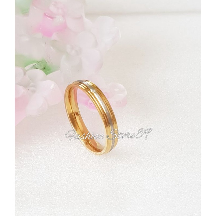 Cincin Titanium Kombinasi silver Gold Pria Wanita Cincin import Titanium gold Antikarat Bestquality