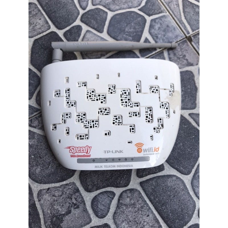 Modem Router WiFi TP-Link TD-W8151N