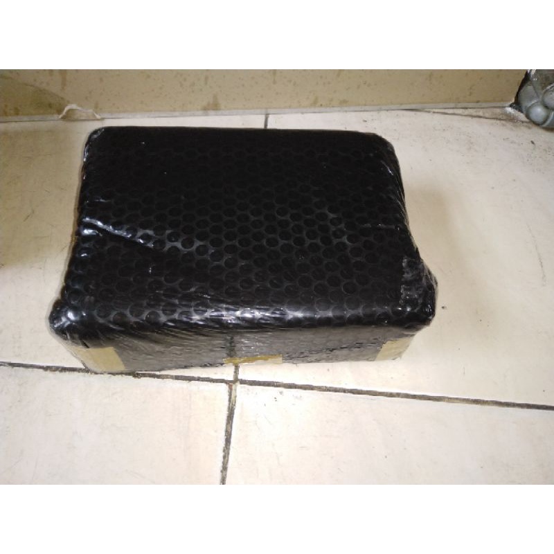 

Tambahan Bubble Wrap untuk Extra Packing agar Barang Lebih Aman