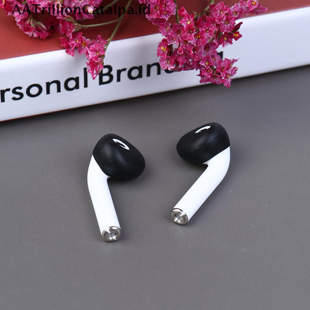 (AATrillionCatalpa) 5 Pasang Case Silikon Cover Earphone Universal Anti Slip