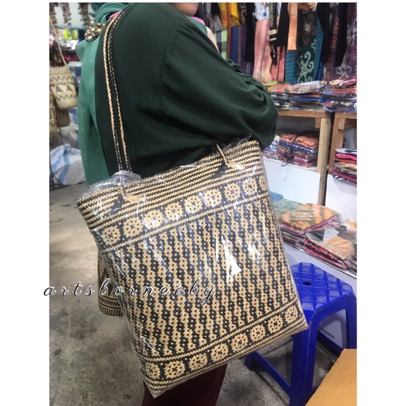 shoulder bag rattan