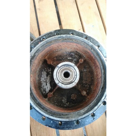 Tromol Depan Suzuki GT185