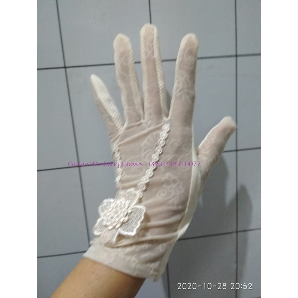 SR93 Beige Sarung tangan Pengantin Wanita Cream Touch Screen