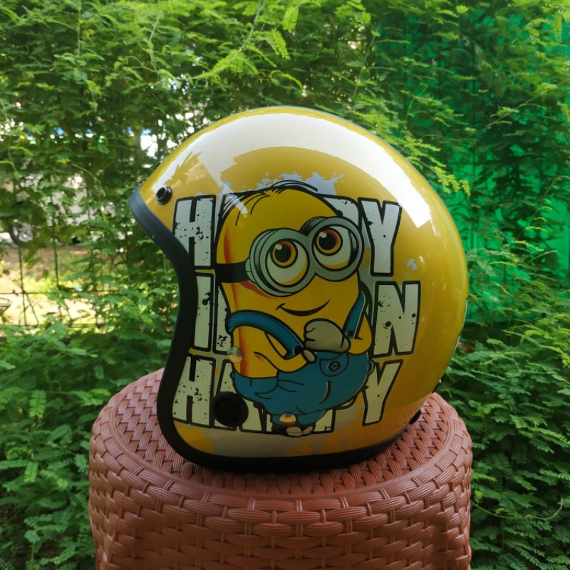 helm bogo kuning motif minions