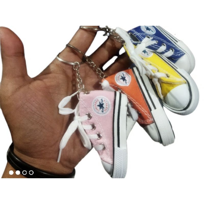 Gantungan kunci kontak - bandul kunci kontak motor mobil tas universal model sepatu