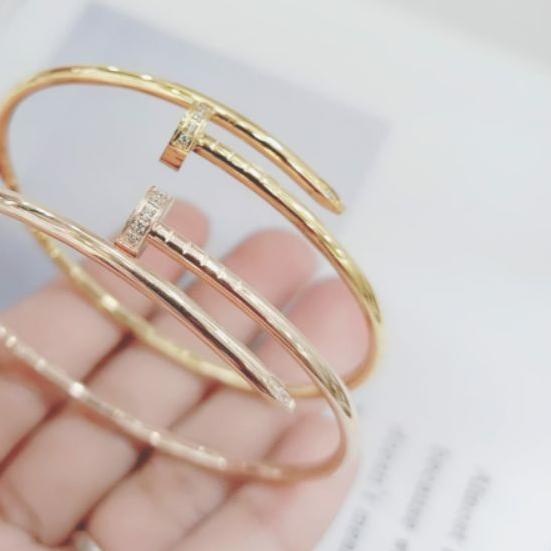 ▲ gelang Car***tier paku lentur ♕