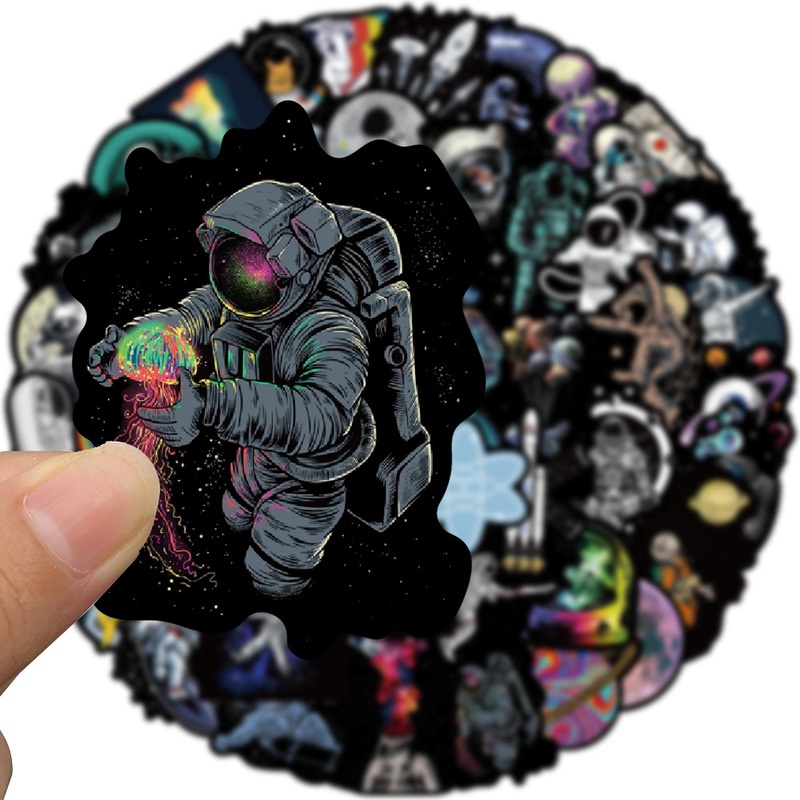 50 Pcs / set Stiker Desain Kartun Astronot Luar Angkasa Tahan Air Warna Hitam Untuk Dekorasi Koper Laptop Skuter