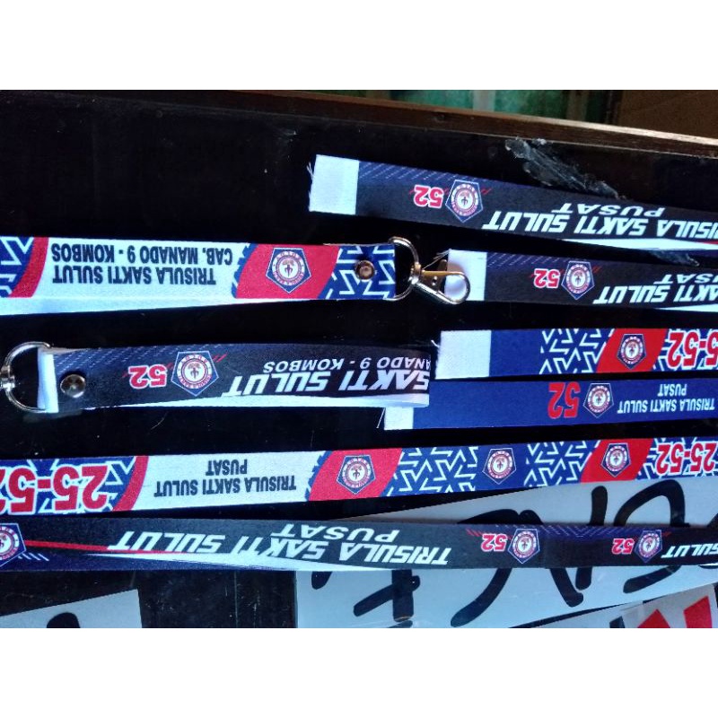 

Lanyard Custom