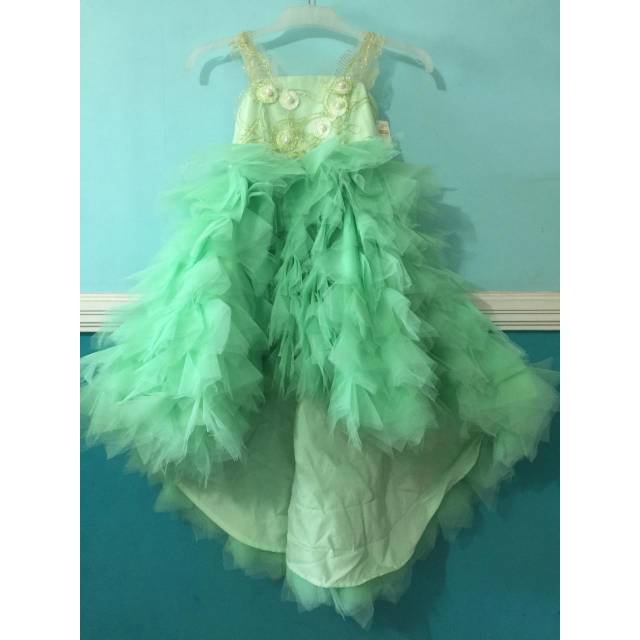 Dress pesta ball gown